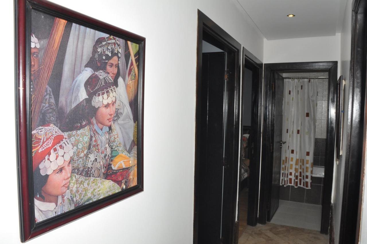 Val Fleuri Apartment With Balcony, Casablanca Esterno foto